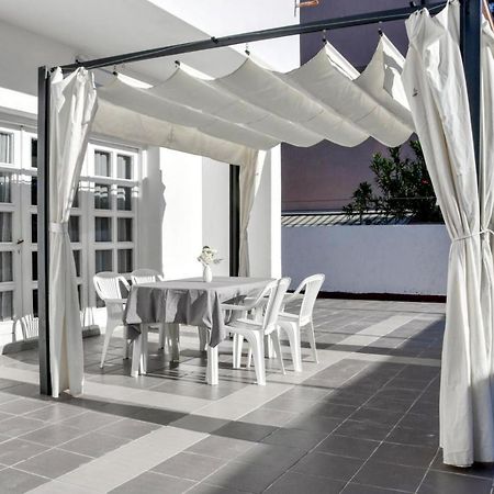 Sea Star Apartments Pjescana Uvala Eksteriør bilde